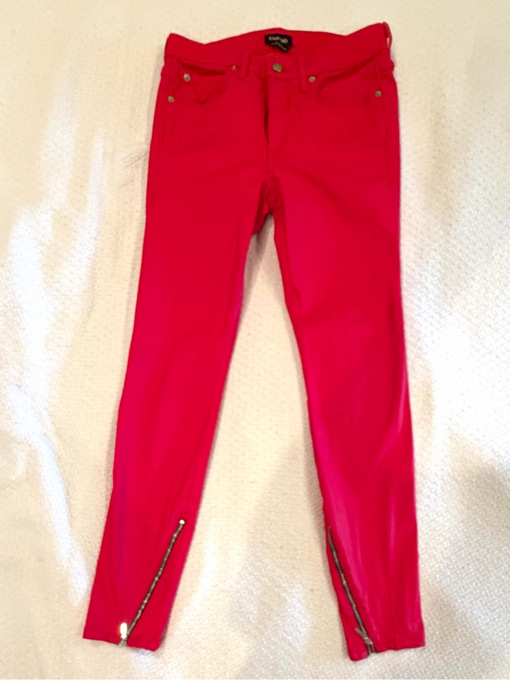 Bebe Bright Cherry Red Zip-Hem Skinny Jeans size 29